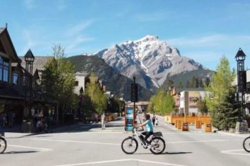 Banff and Canmore e-Bike Tours
