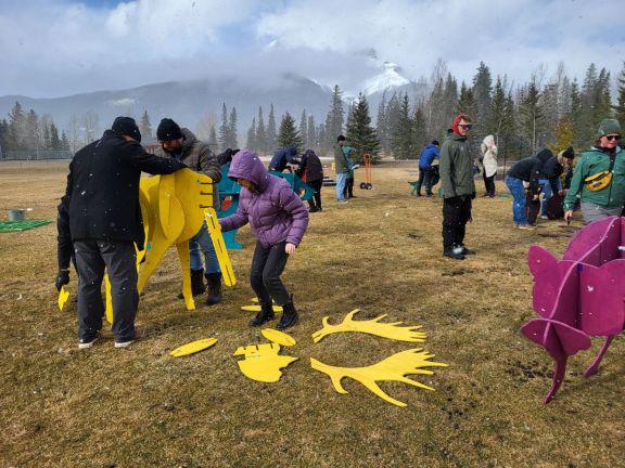 Animal Puzzler team building game